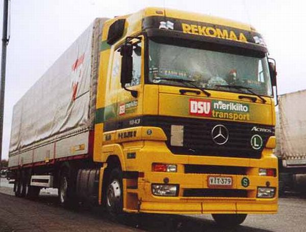  DSV meritiiko transport,  Finnland     MB Actros LH