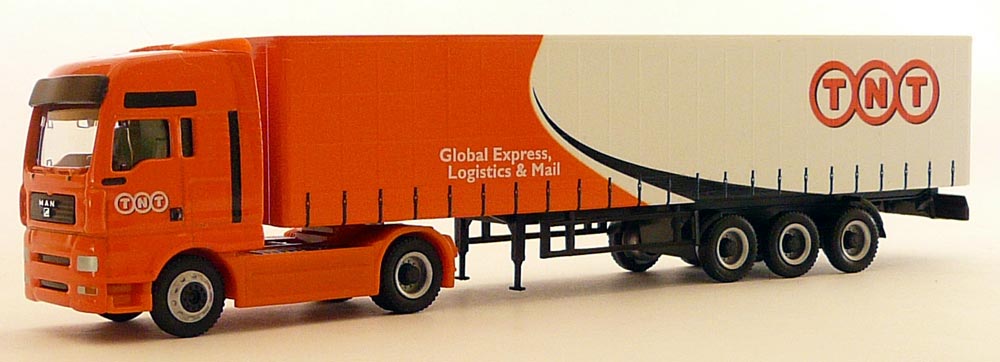 Schuco 01/2003 MAN TG-A XXL SZ Curtain